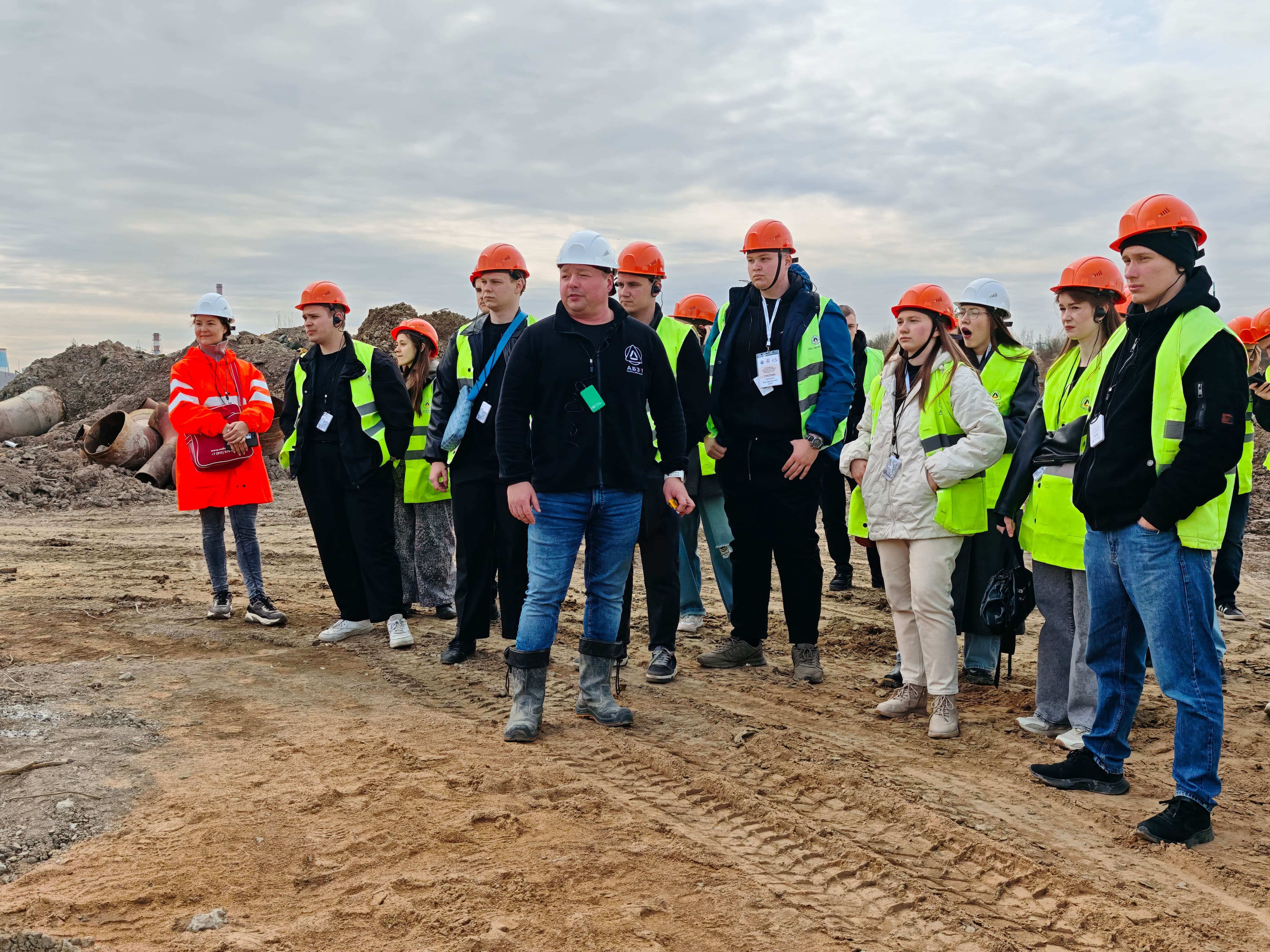 Студентам провели экскурсию по ТПУ «Кудрово»